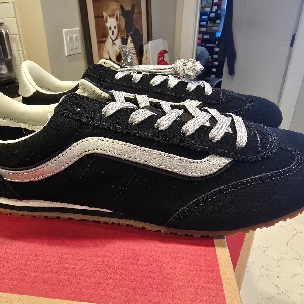 Vans Super Lowpro Suede Sneakers Skate Shoes Black/Silver VN000E89YG4 Mens 10 US